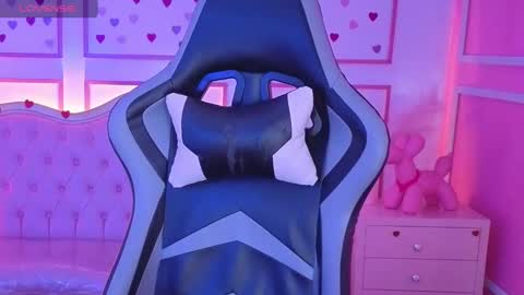 ailen online show from 09/19/25, 02:35