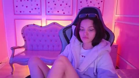 ailen online show from 10/11/25, 03:39