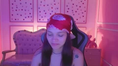 ailen online show from 10/15/25, 02:44