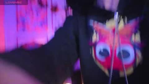 ailen online show from 10/25/25, 08:55