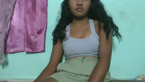 Snapshot of aimeamour chatting on 02/02/25, 04:54 aimeamour online show from 02/02/25, 04:54