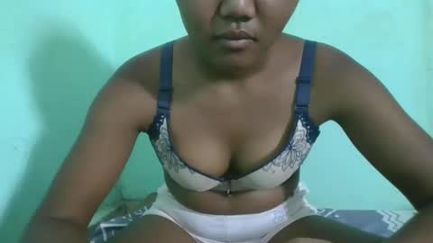 Snapshot of aimeamour chatting on 02/11/25, 05:29 aimeamour online show from 02/11/25, 05:29