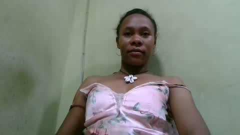 Snapshot of aimee982179 chatting on 05/12/26, 05:04 aimee982179 online show from 05/12/26, 05:04