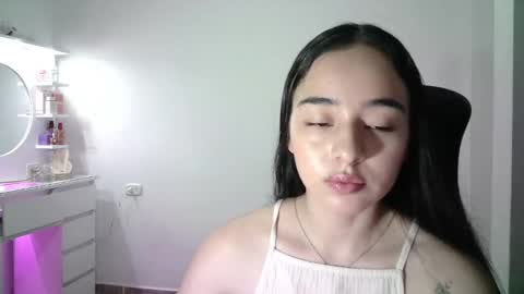 Snapshot of aineangeel chatting on 11/09/25, 11:58 AINE online show from 11/09/25, 11:58