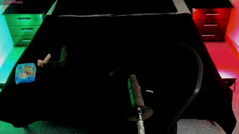 Airam Clair online show from 12/04/25, 09:01