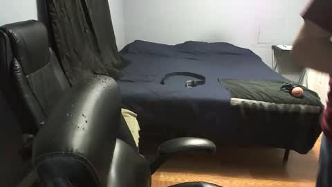 Snapshot of airbornelunsford39 chatting on 11/11/25, 11:27 Daddy online show from 11/11/25, 11:27