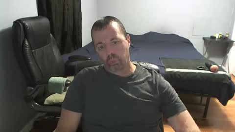 Snapshot of airbornelunsford39 chatting on 12/02/25, 12:49 Daddy online show from 12/02/25, 12:49