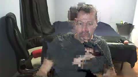 Snapshot of airbornelunsford39 chatting on 01/18/26, 12:14 Daddy online show from 01/18/26, 12:14