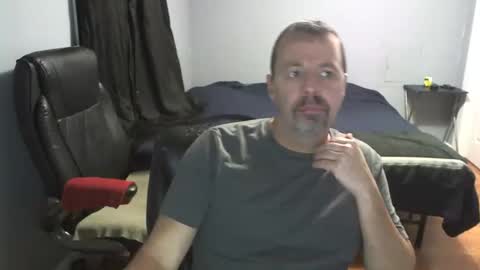 Snapshot of airbornelunsford39 chatting on 02/17/26, 01:13 Daddy online show from 02/17/26, 01:13