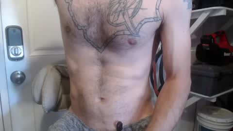 Snapshot of airbornx2n1 chatting on 05/24/26, 05:07 Leo Airborn Sir Daddy online show from 05/24/26, 05:07