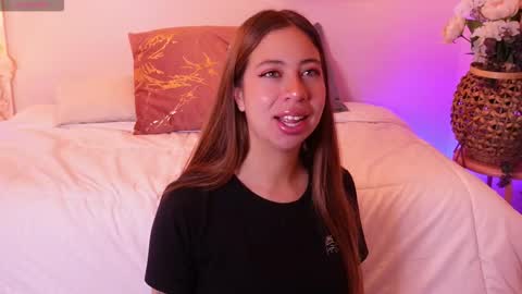 Snapshot of airi_pierce chatting on 02/25/26, 11:31 Airi online show from 02/25/26, 11:31