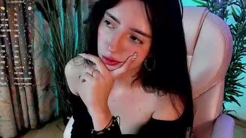 Snapshot of aisha_bx chatting on 03/05/25, 02:45 Aisha online show from 03/05/25, 02:45
