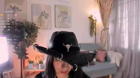 Aisha online show from 03/12/26, 01:17