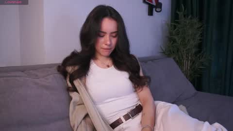Aisha online show from 05/02/26, 05:23