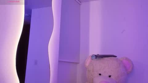 Snapshot of aisha_grace chatting on 11/10/25, 03:05 Ash INDEPENDET MODEL online show from 11/10/25, 03:05