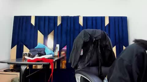 Snapshot of aisha_hotts777 chatting on 11/20/25, 04:01 Aisha online show from 11/20/25, 04:01