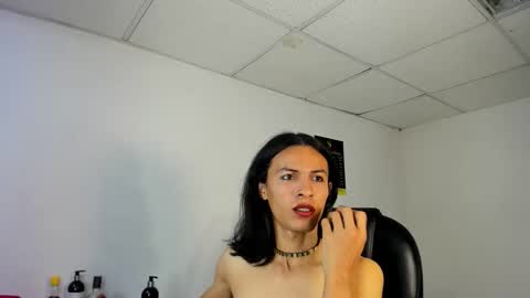 Snapshot of aisha_hotts777 chatting on 11/29/25, 05:21 Aisha online show from 11/29/25, 05:21