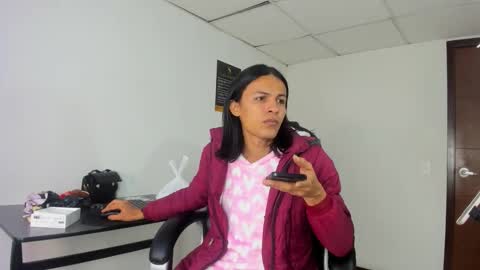 Aisha online show from 01/11/26, 03:00