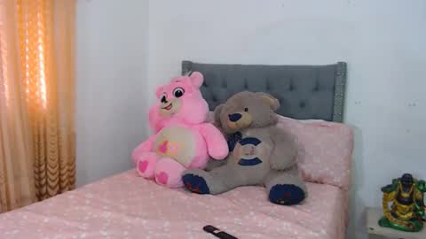 Snapshot of aisha_sex222 chatting on 09/11/25, 07:03 aisha_sex222 online show from 09/11/25, 07:03