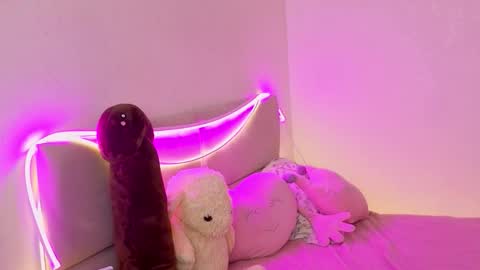 Aisha online show from 02/26/26, 09:08