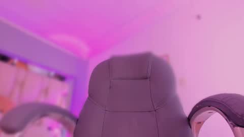 Snapshot of aishakassandra chatting on 02/28/26, 11:39 KASSANDRA online show from 02/28/26, 11:39