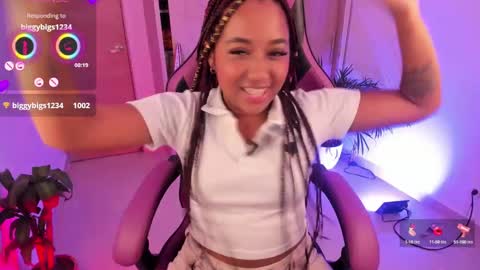 Snapshot of aisharose_ chatting on 01/23/25, 04:19 Aisha online show from 01/23/25, 04:19