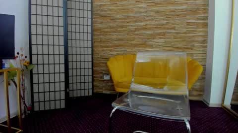 Aisha online show from 11/13/25, 05:39