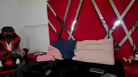 aishaxht online show from 04/09/26, 08:58