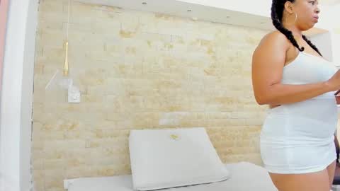 Snapshot of aitana_cole chatting on 02/25/26, 03:16 AITANA online show from 02/25/26, 03:16