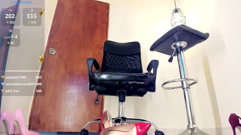  Aitana  online show from 02/10/25, 01:35