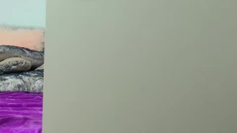 Snapshot of aitanna_love chatting on 02/16/25, 01:38 Aitanna Love online show from 02/16/25, 01:38