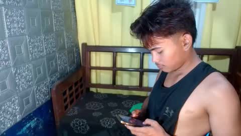 Snapshot of aivanboyyy chatting on 04/28/26, 02:44 aivanboyyy online show from 04/28/26, 02:44