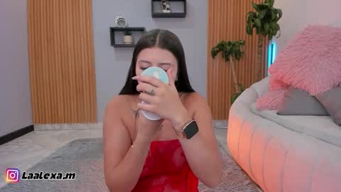 Aixa online show from 12/04/25, 12:03