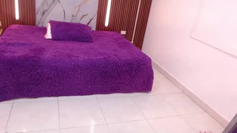 AIXA  online show from 09/11/25, 12:16