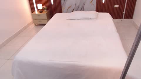 AIXA  online show from 09/28/25, 12:10