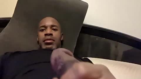 Snapshot of aj297914 chatting on 11/22/25, 06:56 aj297914 online show from 11/22/25, 06:56