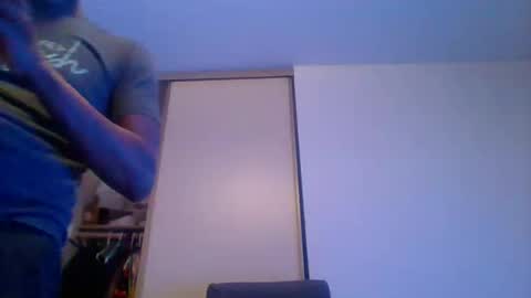 aj297914 online show from 01/19/26, 12:14