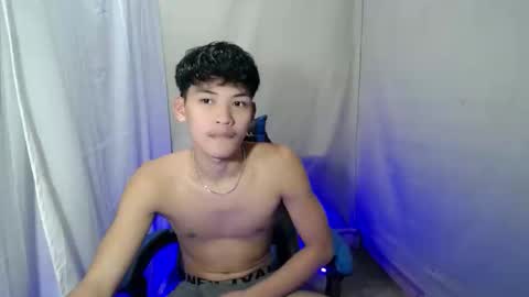 aj_daksxx online show from 01/06/26, 02:10