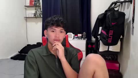 Snapshot of aj_daksxx chatting on 08/04/26, 02:48 aj_daksxx online show from 08/04/26, 02:48