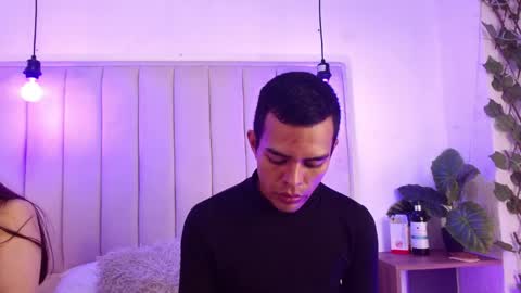 aji_golds online show from 05/18/26, 05:30