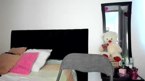 MIRANDA online show from 12/22/25, 11:29