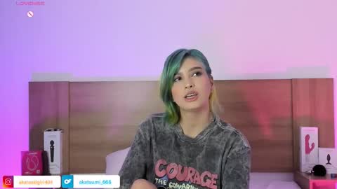 Akartsumi online show from 12/18/25, 01:11