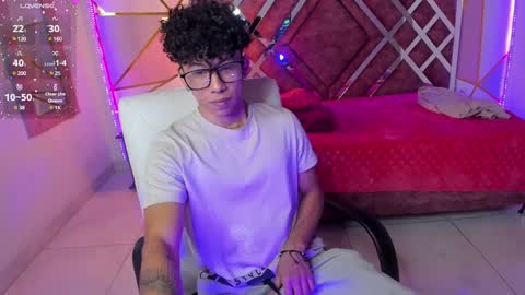 akazaboy online show from 02/01/25, 04:14