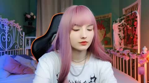 Akemi online show from 03/04/25, 03:15