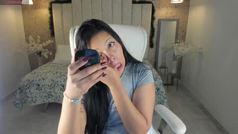 Luna online show from 01/05/25, 06:35