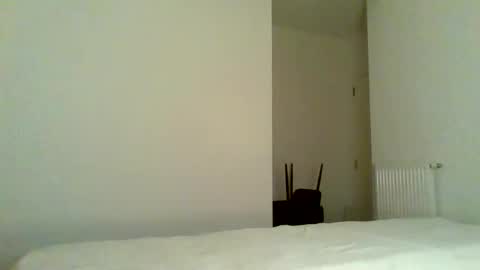 Sweet moment online show from 11/14/25, 12:15