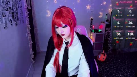 Snapshot of aki__ra chatting on 03/12/25, 10:28 Aki online show from 03/12/25, 10:28