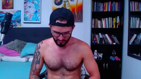 akiles online show from 03/05/25, 10:10