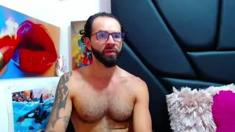 Snapshot of akiles_r chatting on 07/01/26, 11:48 akiles online show from 07/01/26, 11:48