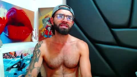 Snapshot of akiles_r chatting on 07/20/26, 11:40 akiles online show from 07/20/26, 11:40